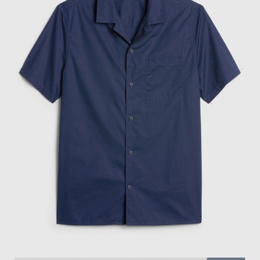 Gap button down collar shirt
